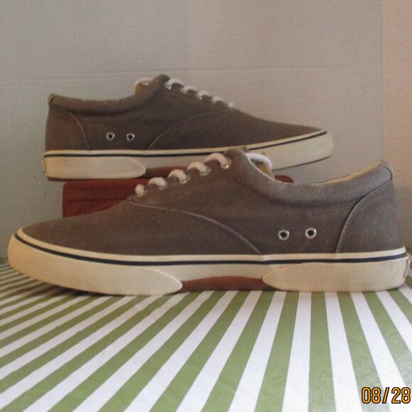 Sperry Top Sider Sneakers - Picture 4 of 16